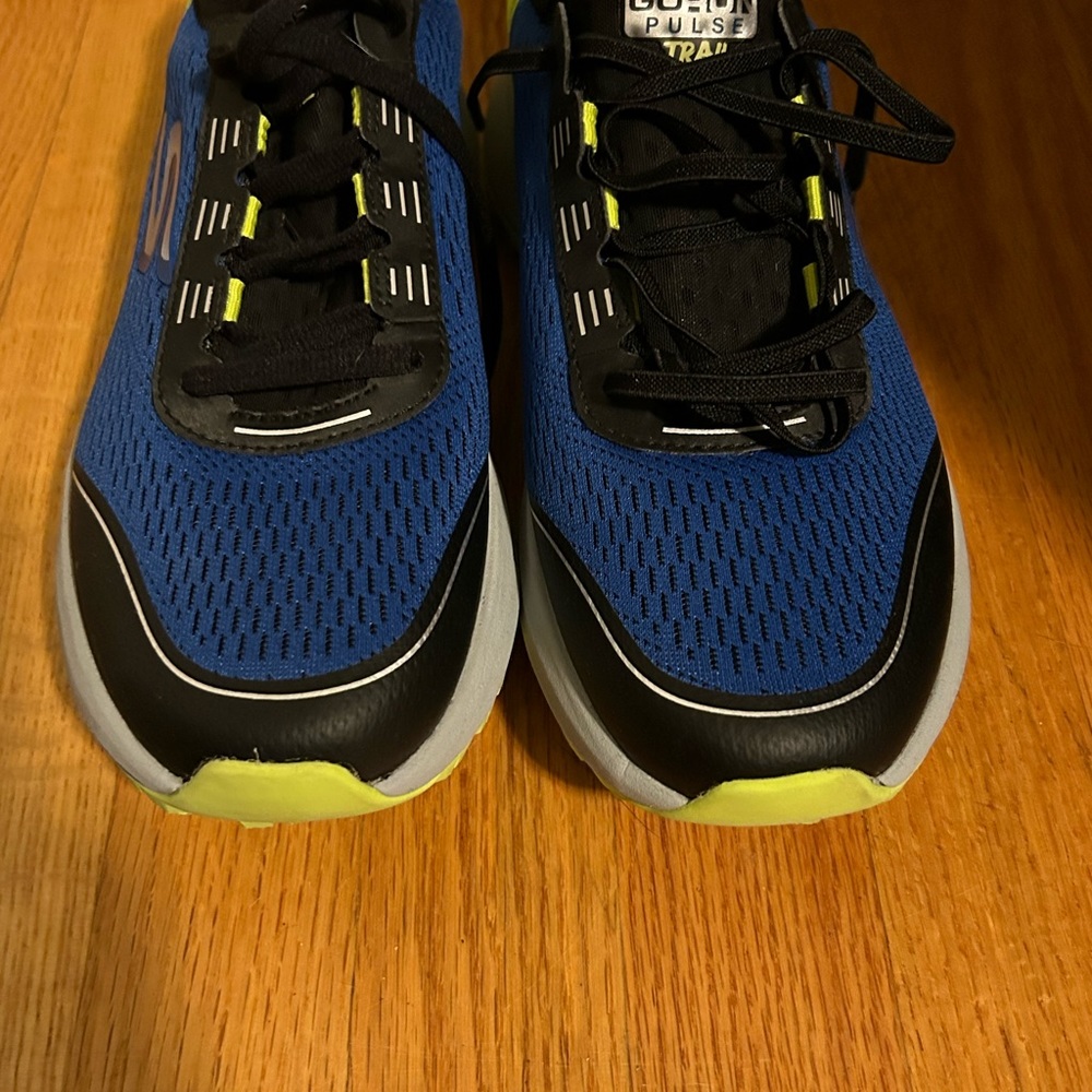 Men’s sneakers